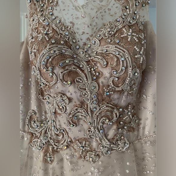 Prom Dress - Picture 3 of 6